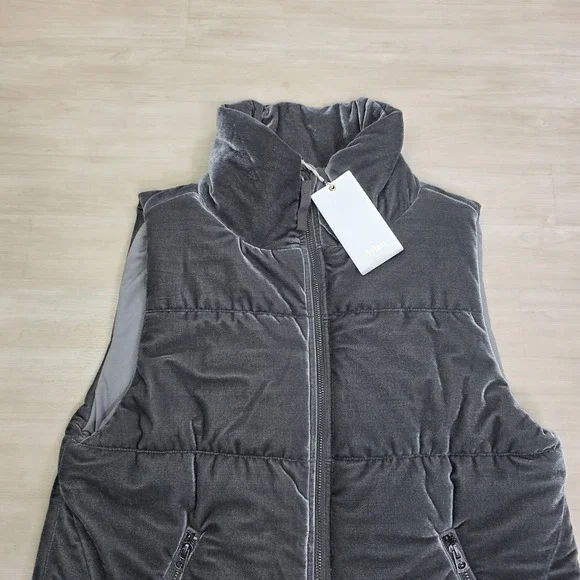 Dylan Puffer Vest Velvet Gray Women's Size Large New with Tags - Picture 7 of 9